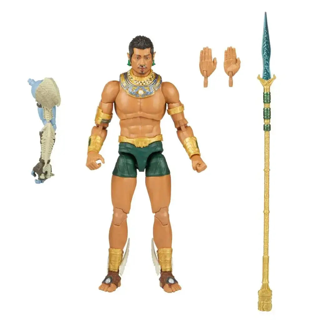 Muscular tan Namor action figure i svart panter 2 Attuma-serie med gröna shorts och guldarmor