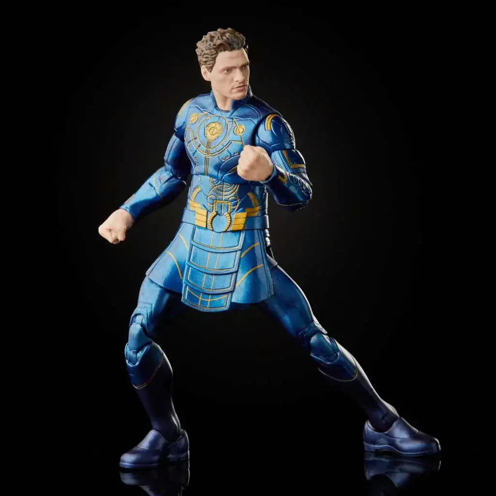 Blå och gul Ikaris Marvel Legends Eternals actionfigur i stridsposition