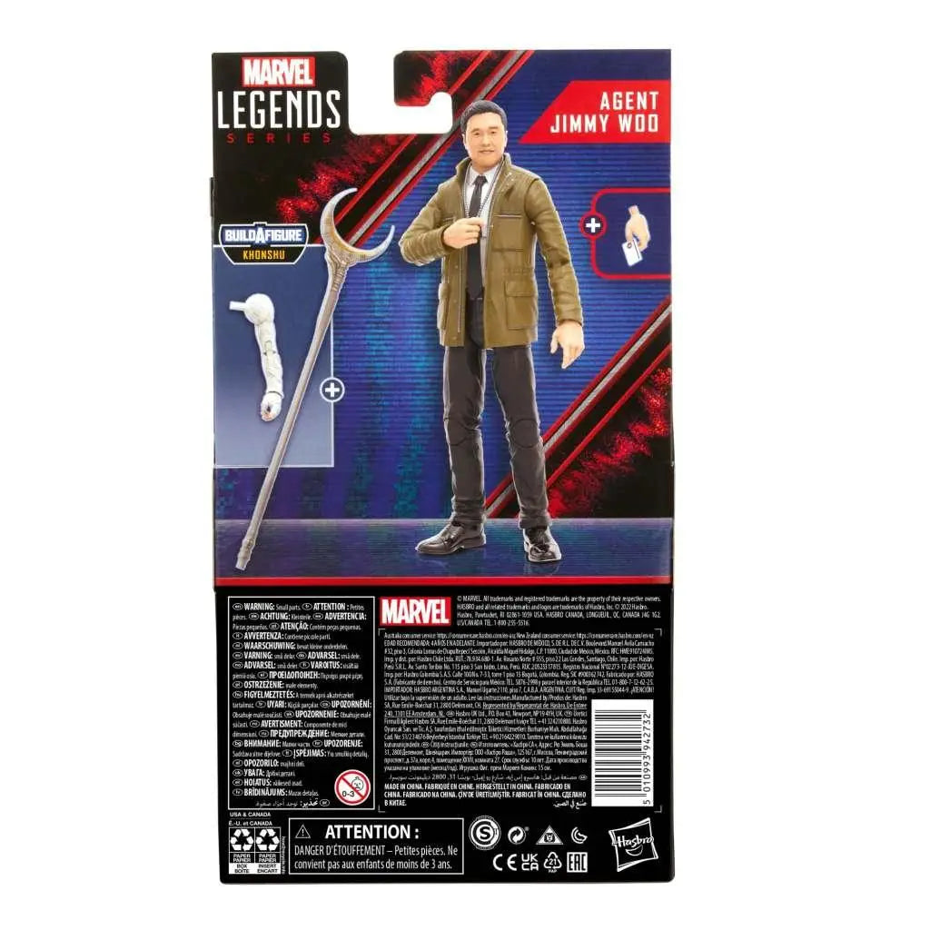 Marvel Legends Khonshu Agent Jimmy Woo actionfigur i beige jacka, svarta byxor och silver halvmåne-vapen