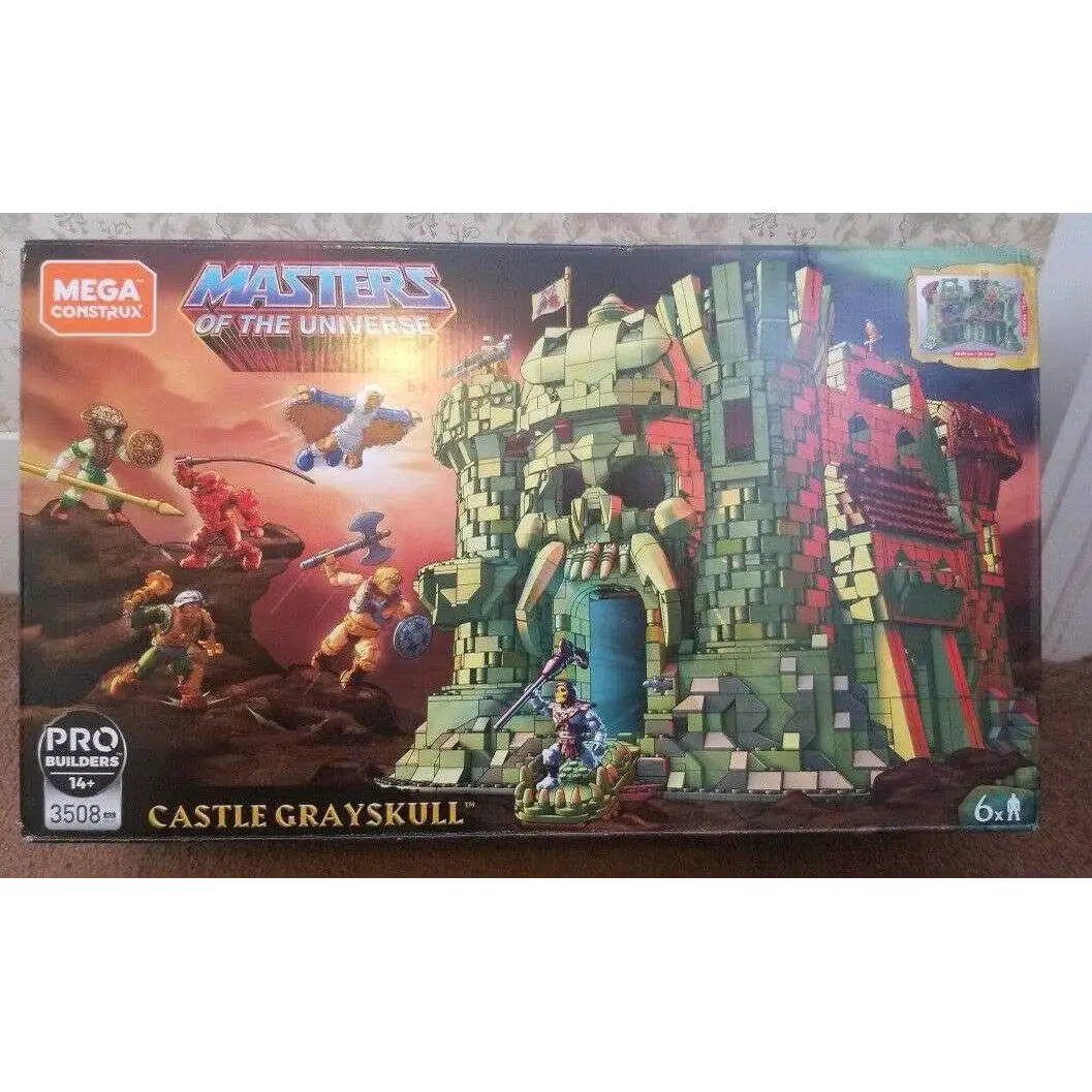 Mega Construx Castle Grayskull byggsats med detaljerad mångfärgad slott av gröna och röda block
