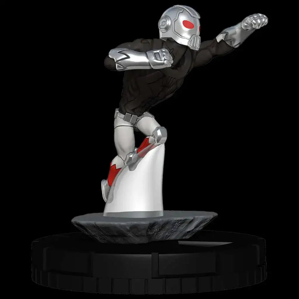 Silver and black Ant-Man figur med röda ögonlinser på stenbas