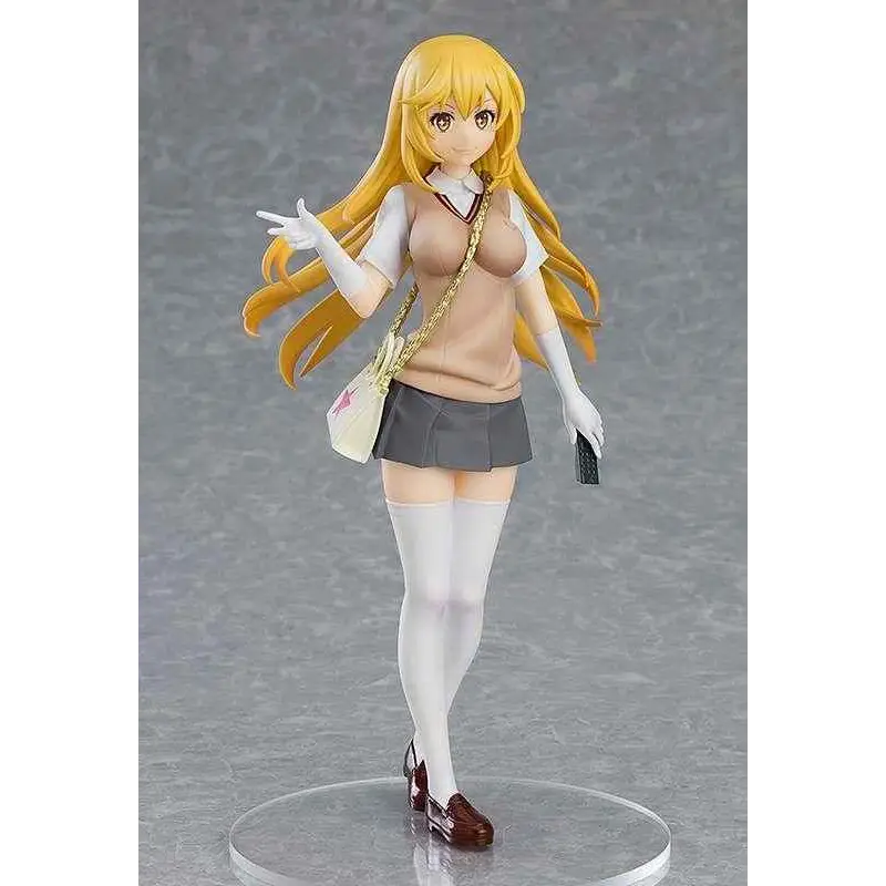 Misaki Shokuhou animefigur med långt blont hår i beige topp, vit skjorta, grå kjol och vita strumpbyxor på klar bas