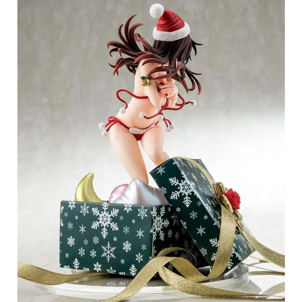 Mizuhara Chizuru som Santa i röd baddräkt ur grön låda