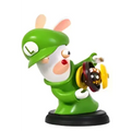 Grön Luigi-figur med svart bas, ikonisk hatt och guldtacka från Mrkb Rabbid