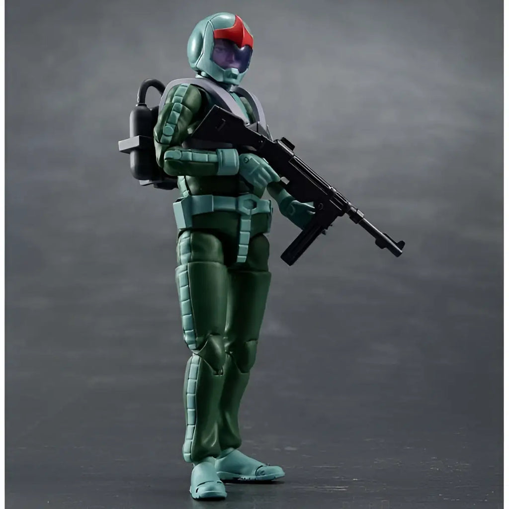 Grön och röd hjälmd Ms Gundam Zeon-soldat i Norm Suit med gevär