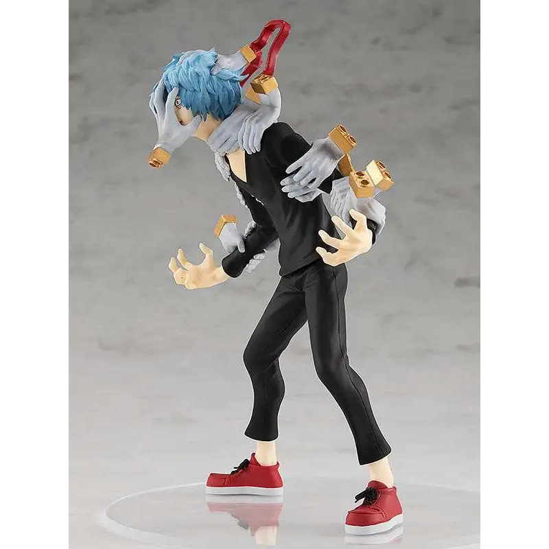 My Hero Academia Tomura Shigaraki figur med blå hår, grå-guld mekaniska lemmar, svart klädsel och röda sneakers