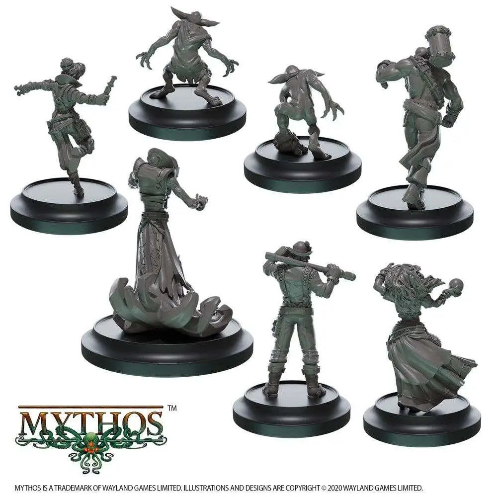 Grå plastminiatyrer på svarta runda baser i Mythos Odani Travellers Faction Starter Set