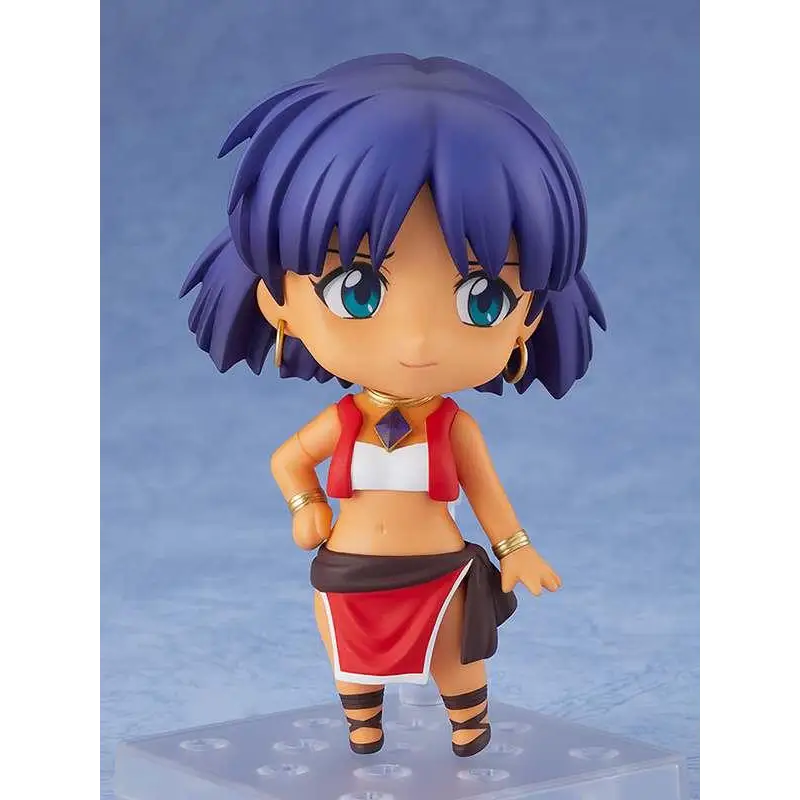 Nendoroid Nadia med lila hår, blå ögon, röd-vit topp, brun kjol och gulddetaljer