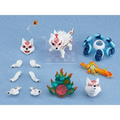 Vit Okami Shiranui DX Ver Nendoroid: vit rävfigur med röda mönster och utbytbara delar