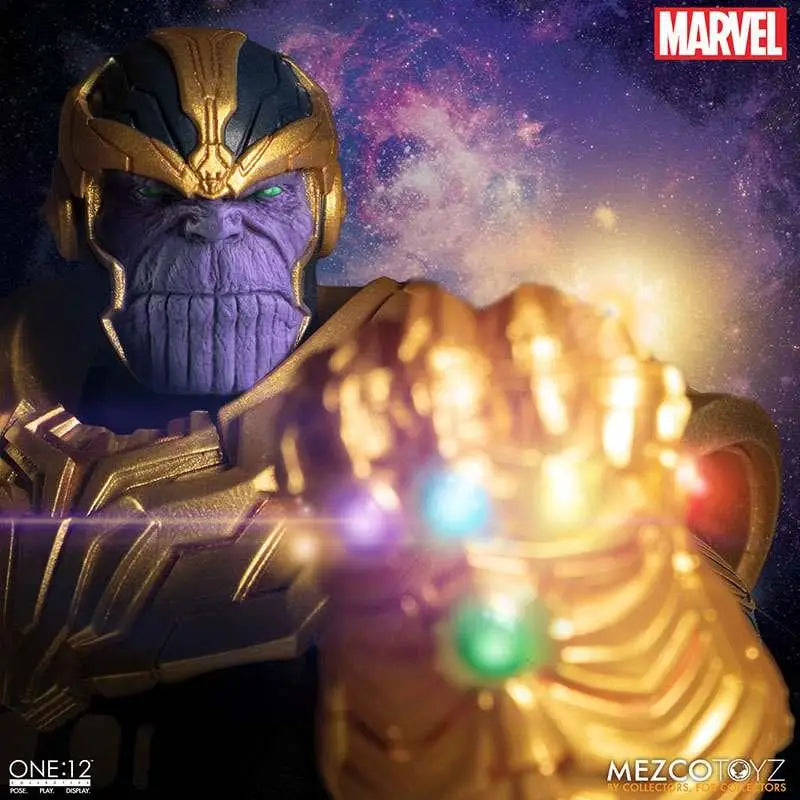 Gyllene oändlighetsvant med lysande lila, blå, gröna och röda stenar i One:12 Collective Thanos-actionfigur
