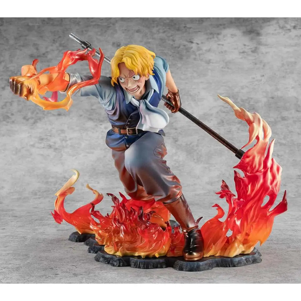 Sabo figurin med eldsvärd i actionpose från One Piece P.O.P