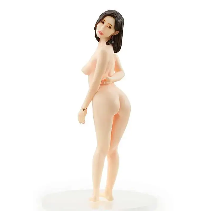 Naken Plamax-figur av Yu Shinoda, detaljerad modell med kort svart hår