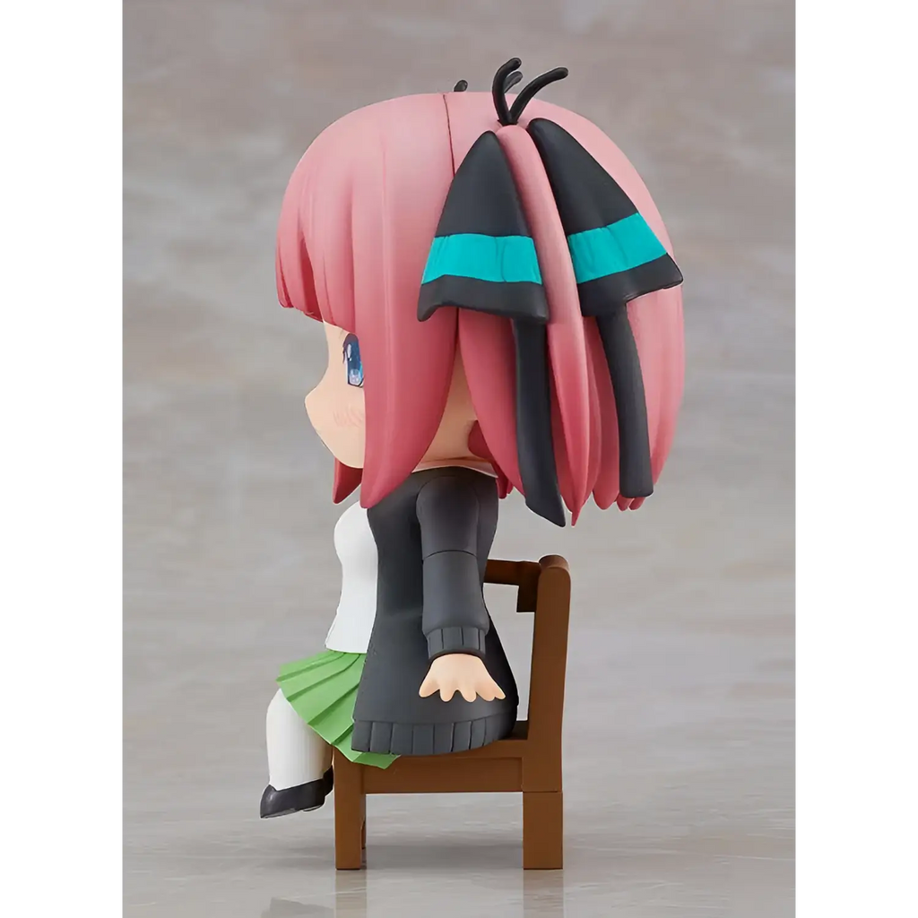 Chibi Quintessen Nino Nendoroid Swacchao! figur med rosa hår och svart flätor