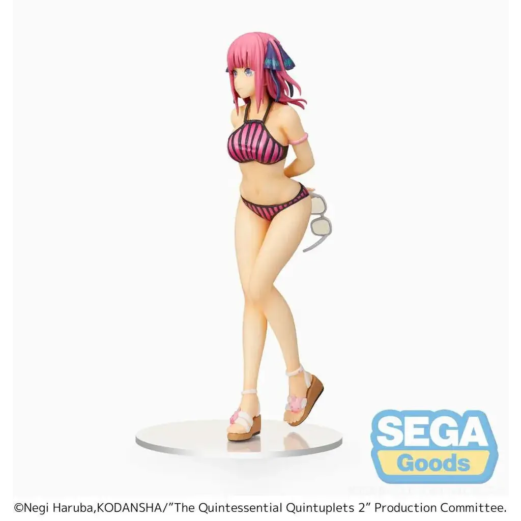 Rosa Nino Nakano-figur i randig bikini med plattformssandaler på klar bas från Sega