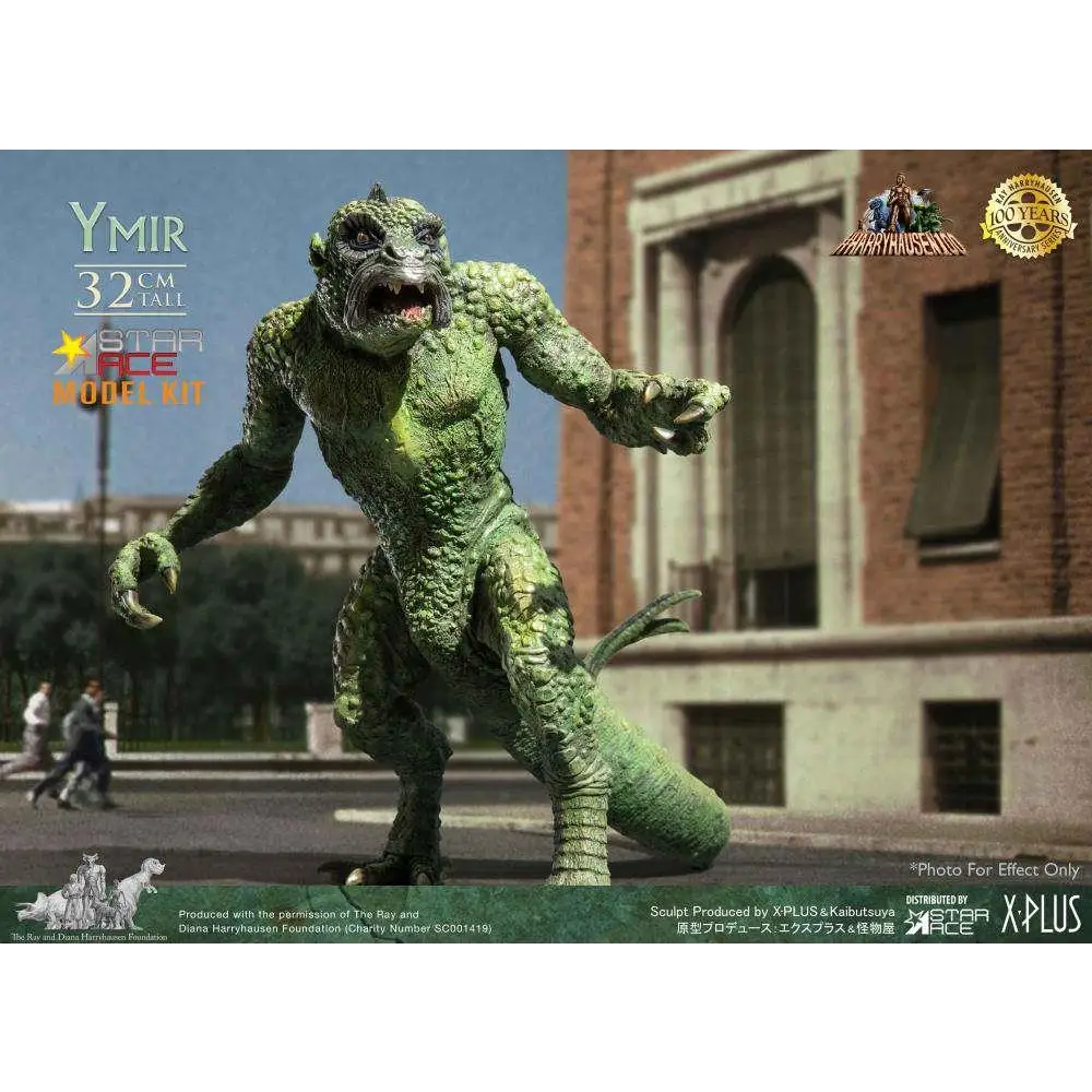 Grön, texturerad Ymir-monsterfigur från Star Ace Ray Harryhausen-modellkit