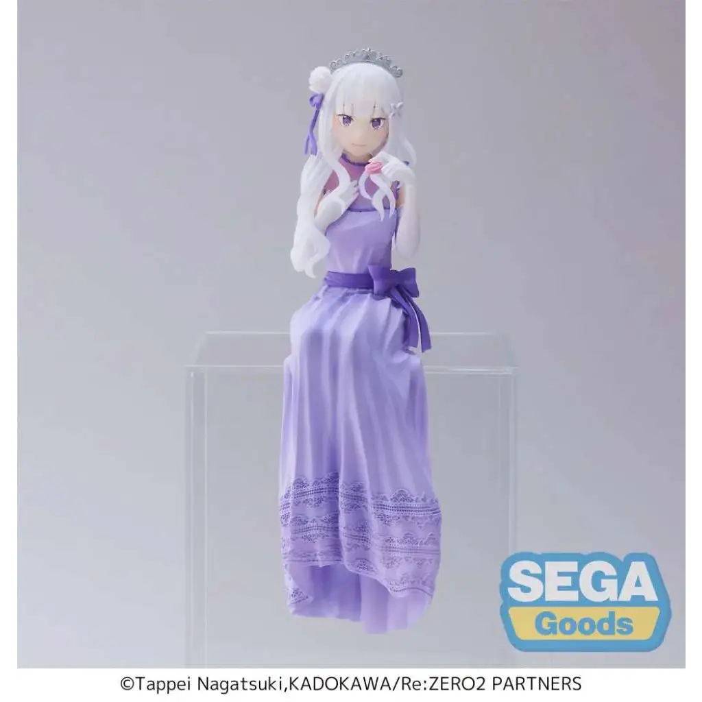Lila satin klänning med spetskant och rosett, Re:Zero Emilia figur