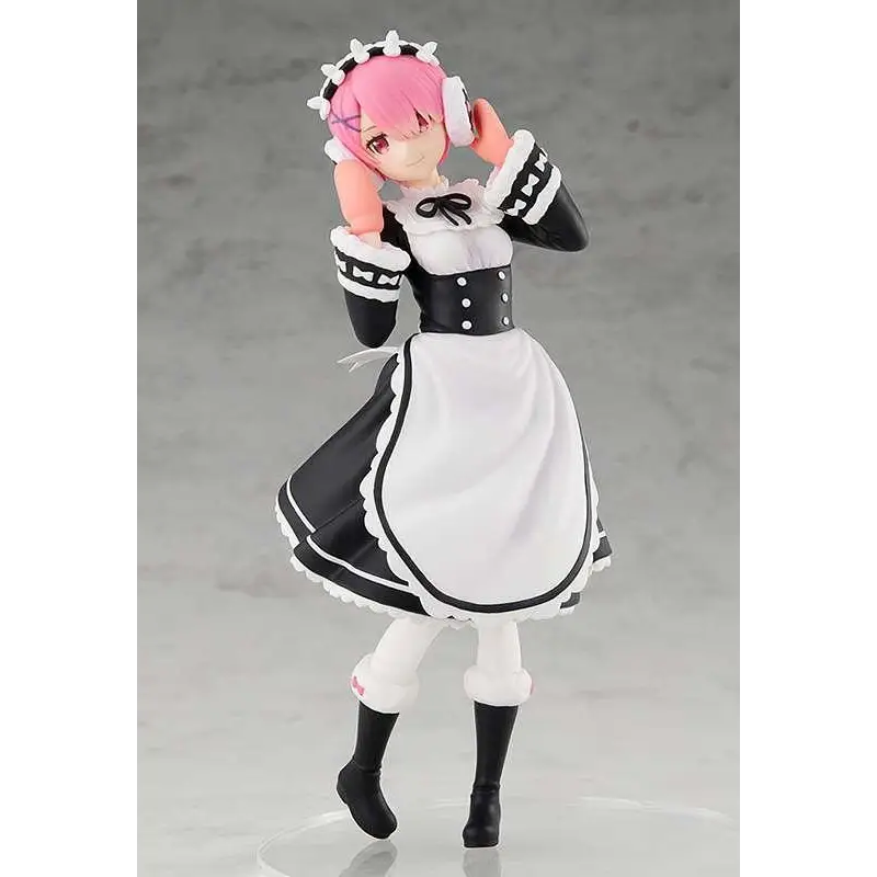 Re:Zero Ram POP UP Parade Ice Season figurin i svartvitt med rosa hår, spetsförkläde och hörlurar