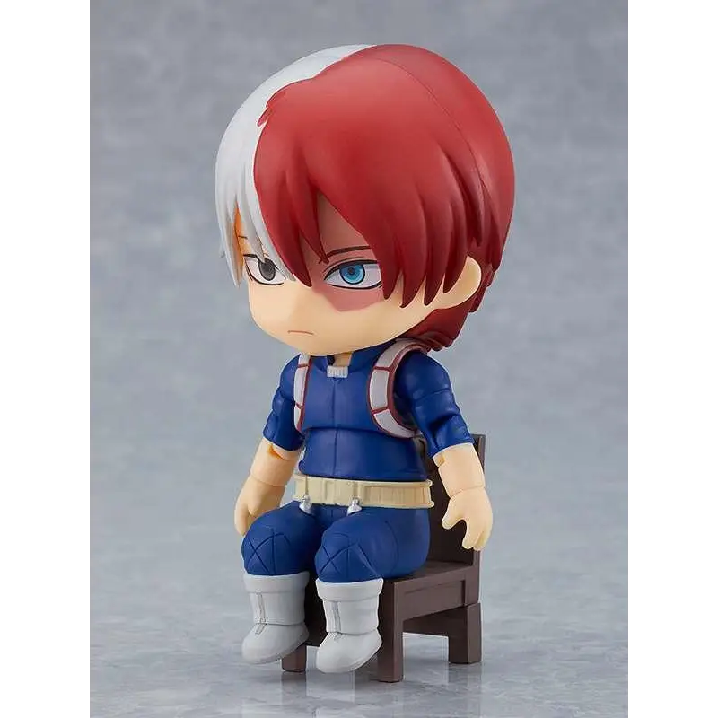 Chibi Shoto Todoroki Nendoroid figurine i blått uniform från My Hero Academia