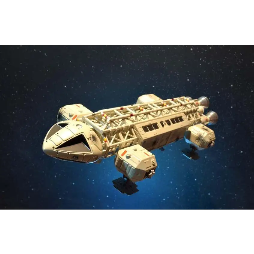 Beige och tan plastmodell av Planet Express-skeppet från Futurama