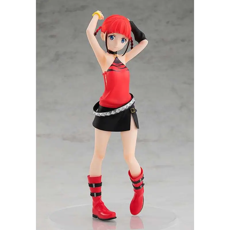 Rödhaarig SSSS.Dynazenon Chise Asukagawa animefigur i röd topp och svart kjol