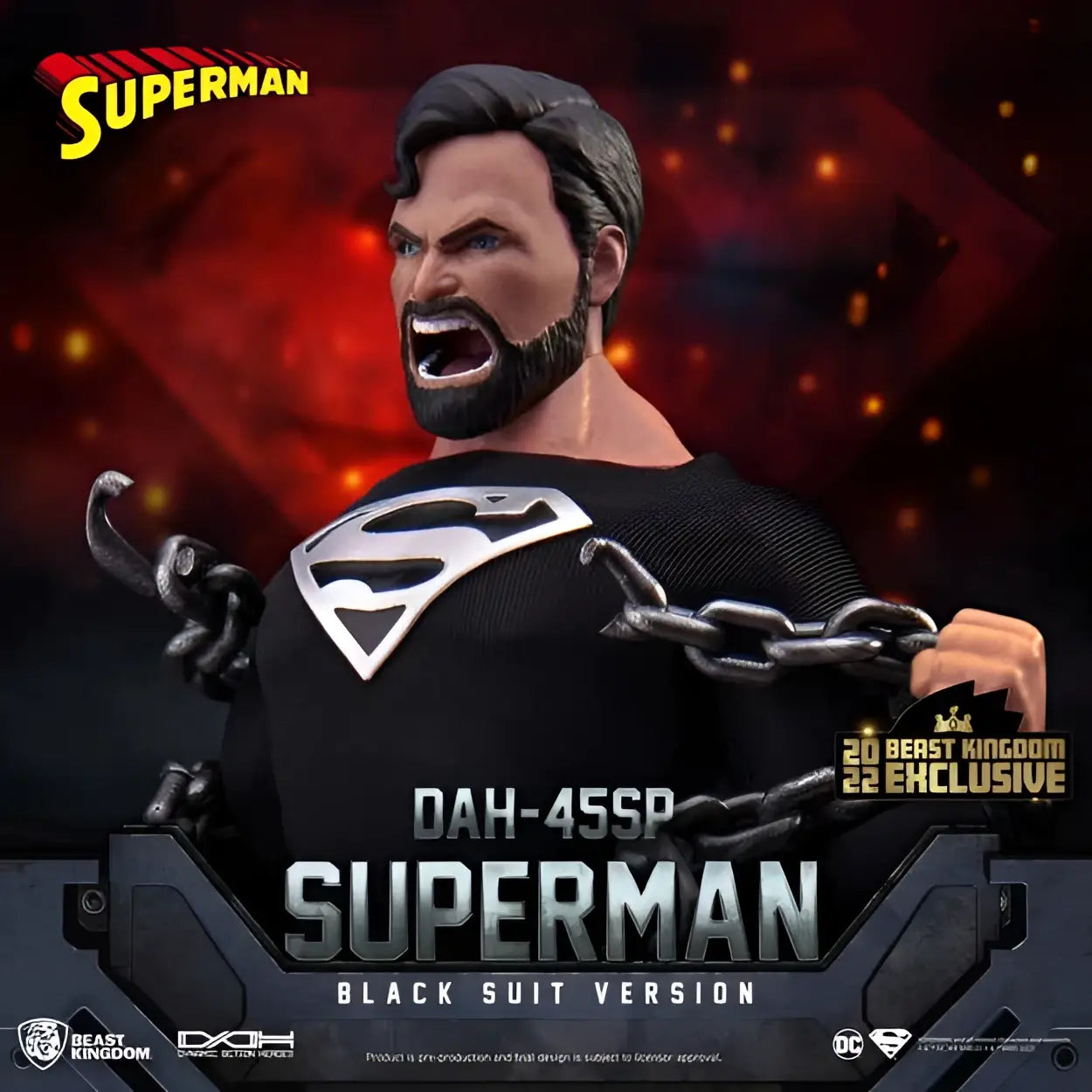 Svart Superman-figur i svart kostym med silveremblem, bunden i kedjor – DAH-045SP Beast Kingdom