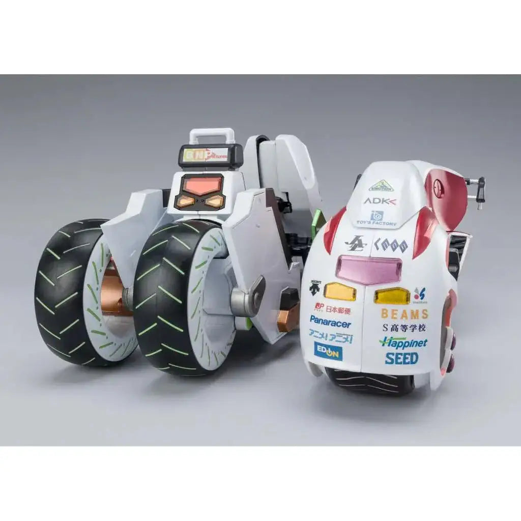Vit futuristisk racingcykelmodell i vitt och rött med svarta däck, detaljerade anime-dekaler från Ghost in the Shell och Neon Genesis Evangelion, T e b 2 Double Chaser Option