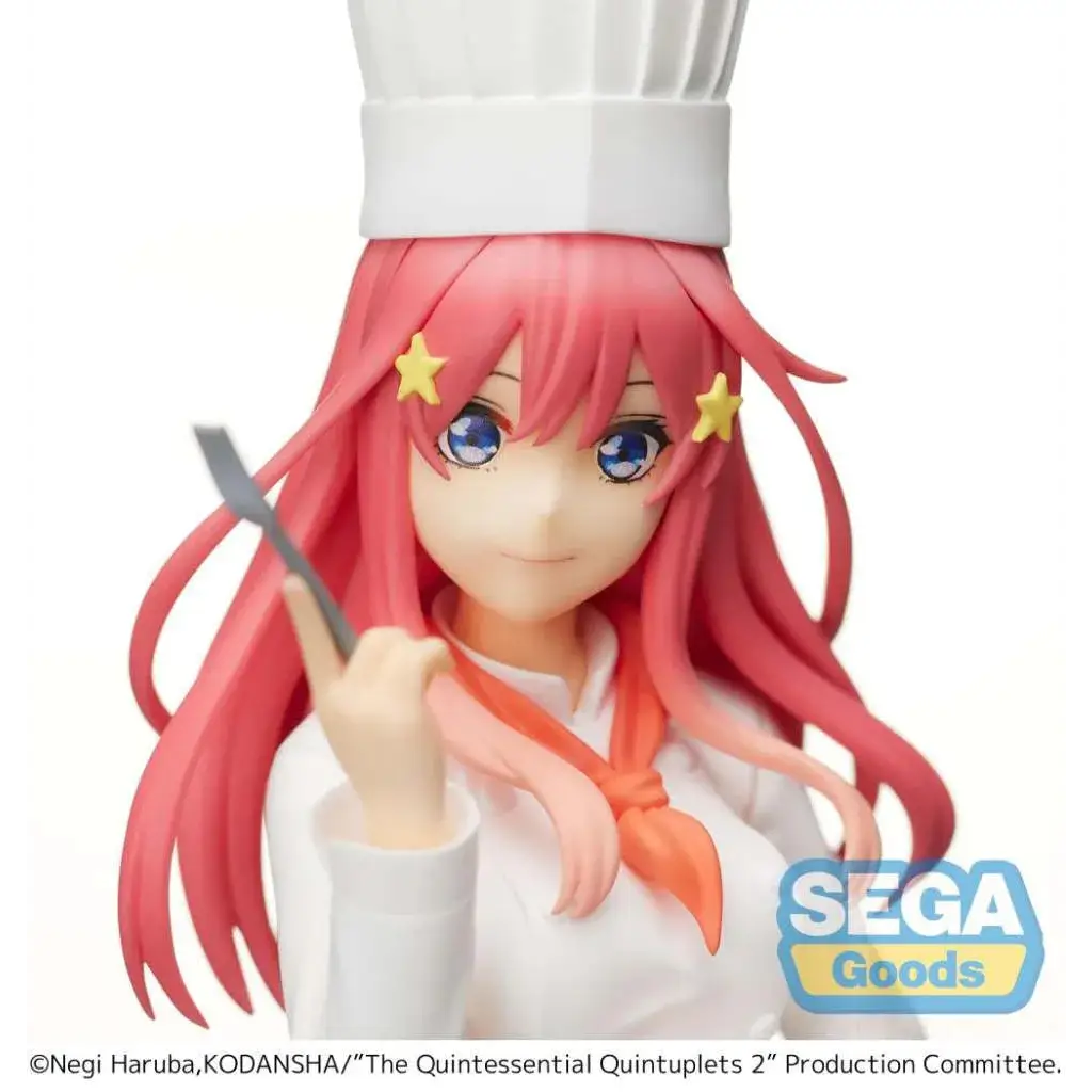 Itsuki Nakano från Quintessential Quintuplets som rosa-hårig kock-figur