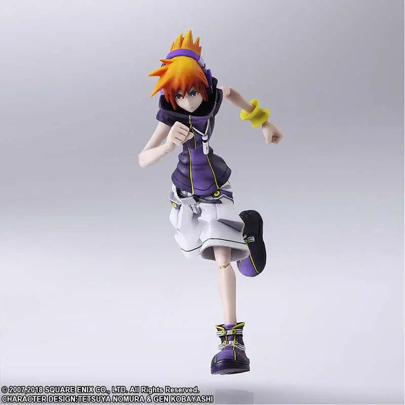 Neku Sakuraba actionfigur i orange och lila spiky hår, löpande pose med huva, vita shorts, gul armband