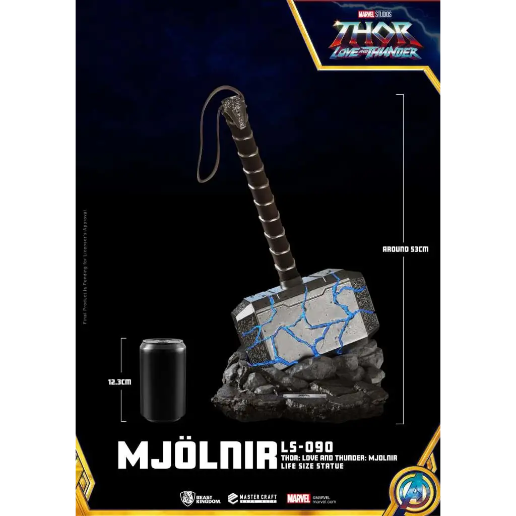 Mjölnir-hammaren från Marvels Thor: Love and Thunder som 1:1-replika