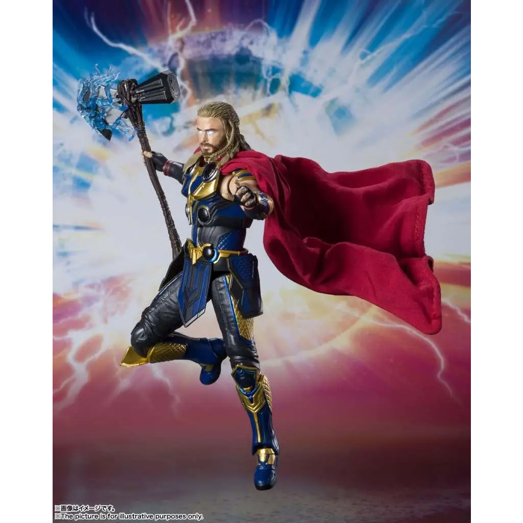 Blå och gul pansrad Thor-actionfigur med röd mantel och Mjolnir, Thor: Love and Thunder SH Figuarts