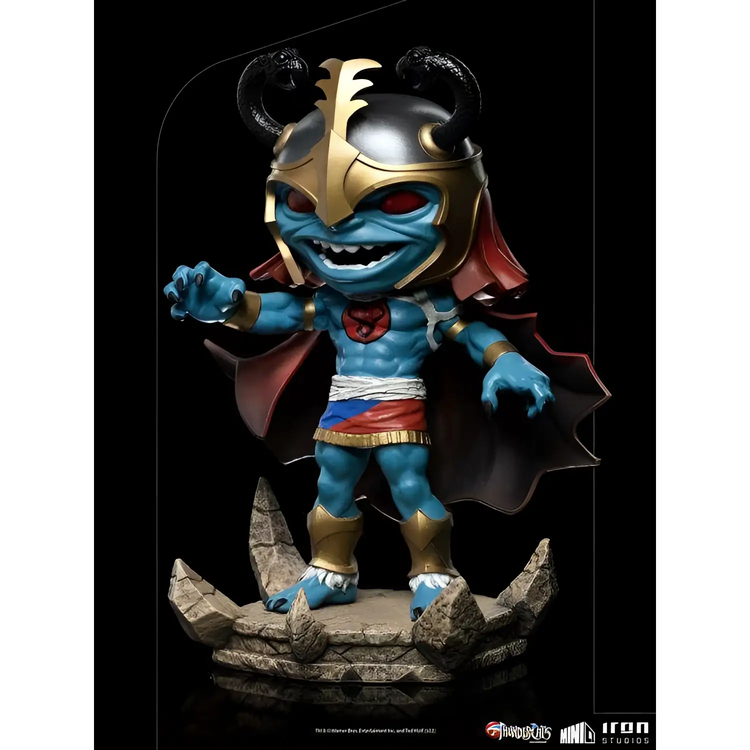 Blåhymd chibi Mumm-Ra MiniCo-figur från ThunderCats med guldsvarthorns, röda ögon och röd-blå sash
