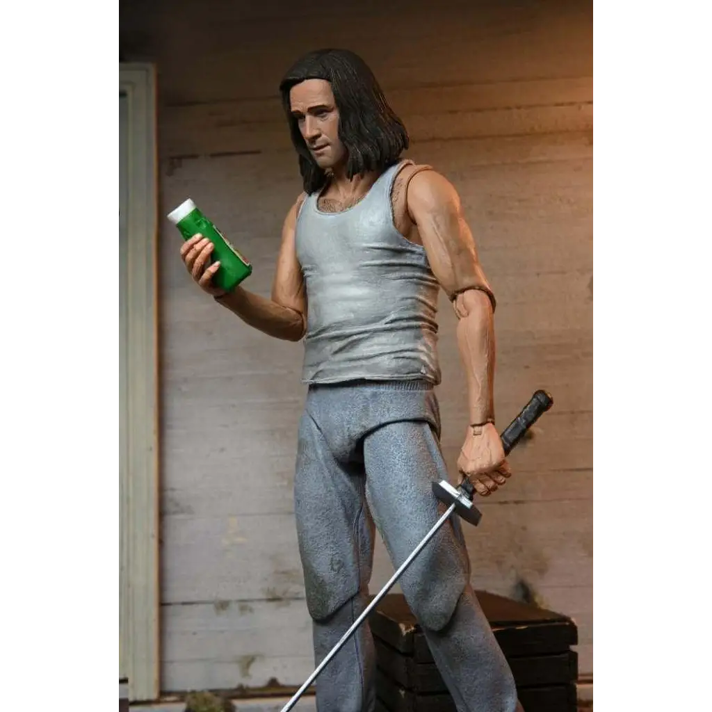 Grå tygtröja och byxor actionfigur med grön flaska och svärd i TMNT 1990 April & Casey Farm 2-pack