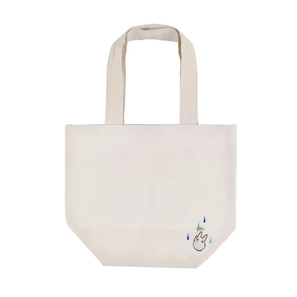 Beige canvas tote med broderad Totoro och blå regndroppar