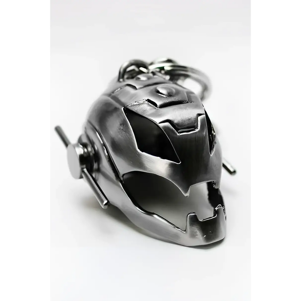 Silvrig metallnyckelring med Ultron-hjälm, stiliserat robotiskt huvud