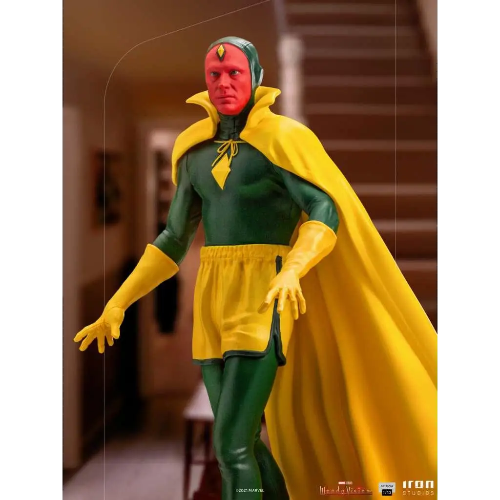 Halloween Vision 1/10 staty med rött ansikte, grön-gul kostym och mantel från Marvels Avengers: Age of Ultron