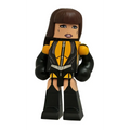 Styliserad blockig vinylfigur av Silk Spectre från Watchmen, med brun hår och rustning i svart-gult