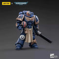 Blå och guld Ultramarines Primaris Lt Horatius-figur från Warhammer 40,000