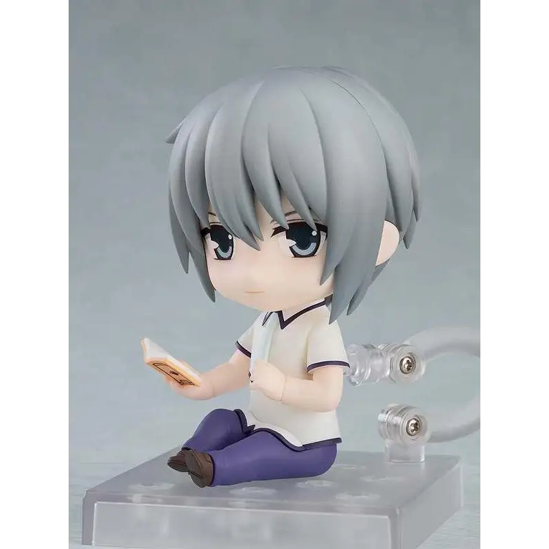 Chibi Yuki Soma Nendoroid-figur från Fruits Basket med silverhår och lila byxor