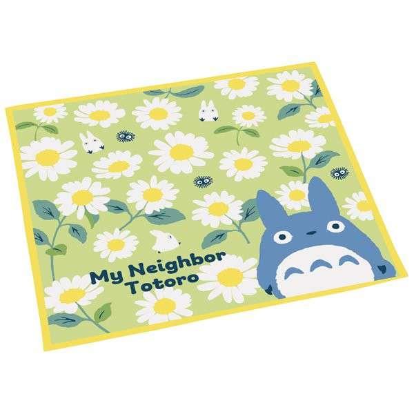 Totoro daisies table mat